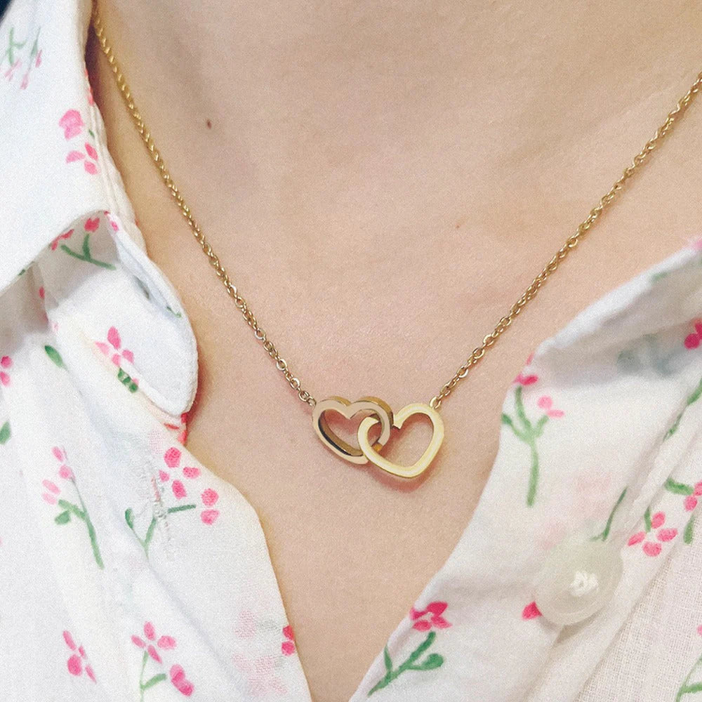 ProjectLove™ | Collar Corazones en Caja con Rosa Eterna